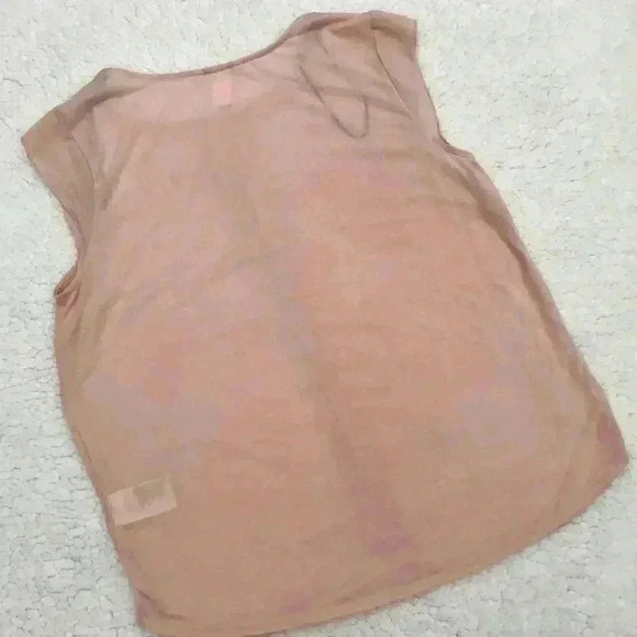 H&M Blush Semi Shear Light Weight Crew Neck Cap Sleeve Sleeveless Top Size M - Picture 8 of 8